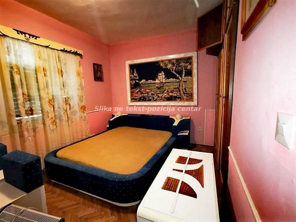  House for Sale, 220m2, Donja Lastva, Tivat